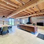 Vill'anglaise - Spacious For 14