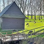 Vill'anglaise - Spacious For 14 *