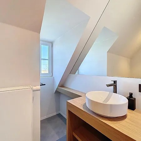 Vill'anglaise - Spacious For 14 Hondschoote