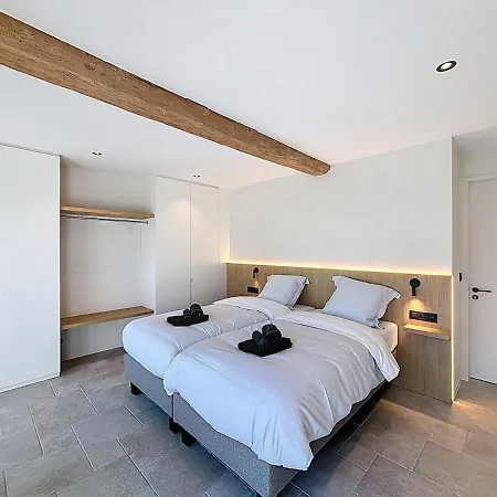 Vill'anglaise - Spacious For 14 Hondschoote