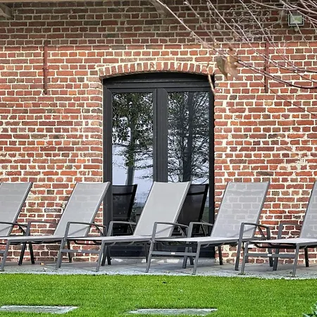 Villa Vill'anglaise - Spacious For 14 Hondschoote