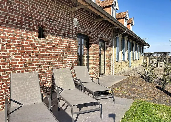 Villa Vill'anglaise - Spacious For 14 *