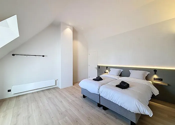 Villa Vill'anglaise - Spacious For 14