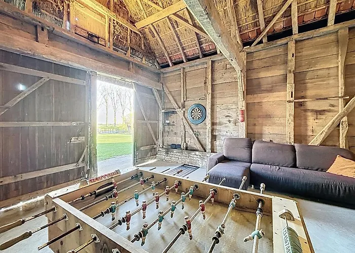 Vill'anglaise - Spacious For 14 Villa Hondschoote