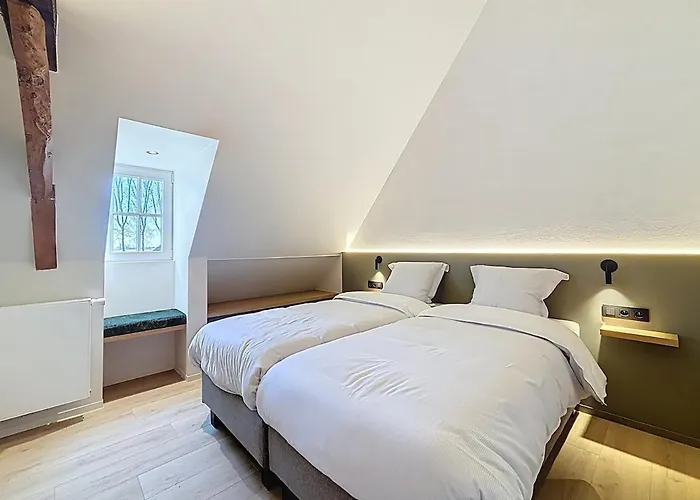 Villa Vill'anglaise - Spacious For 14 *