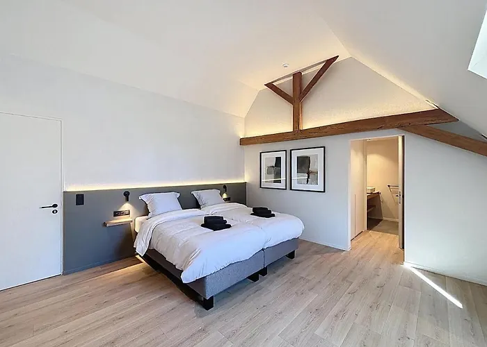 Vill'anglaise - Spacious For 14 Villa *