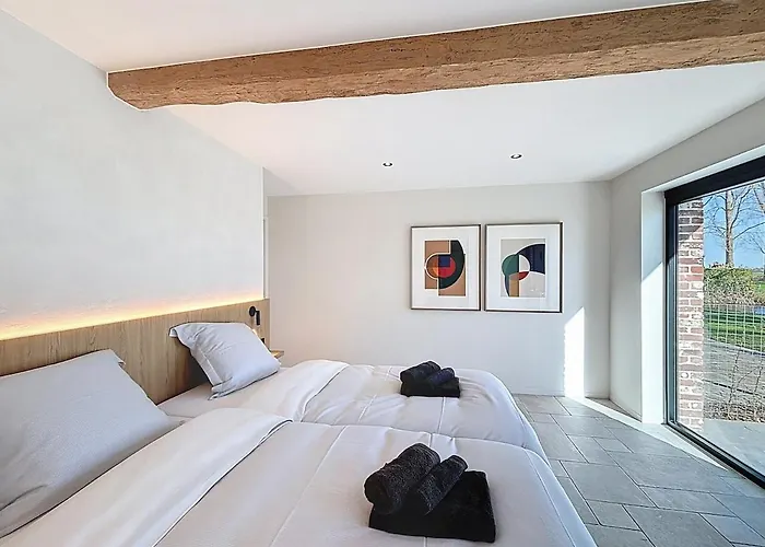 Vill'anglaise - Spacious For 14 Villa