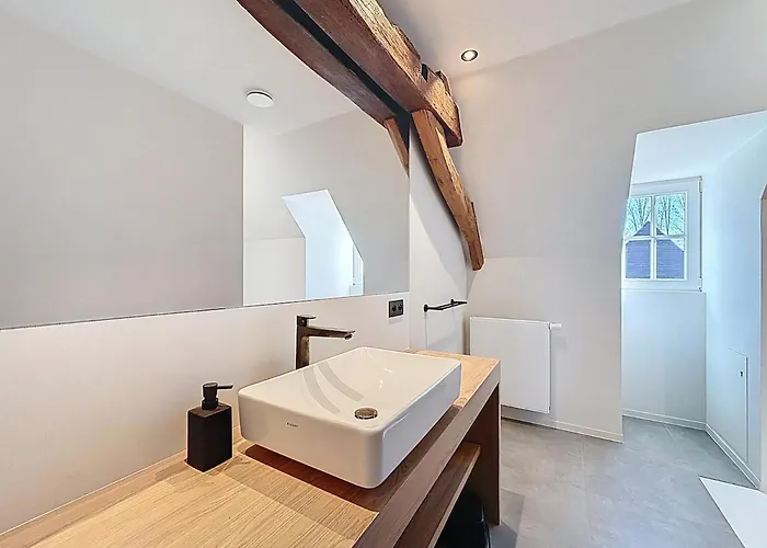 Vill'anglaise - Spacious For 14 *